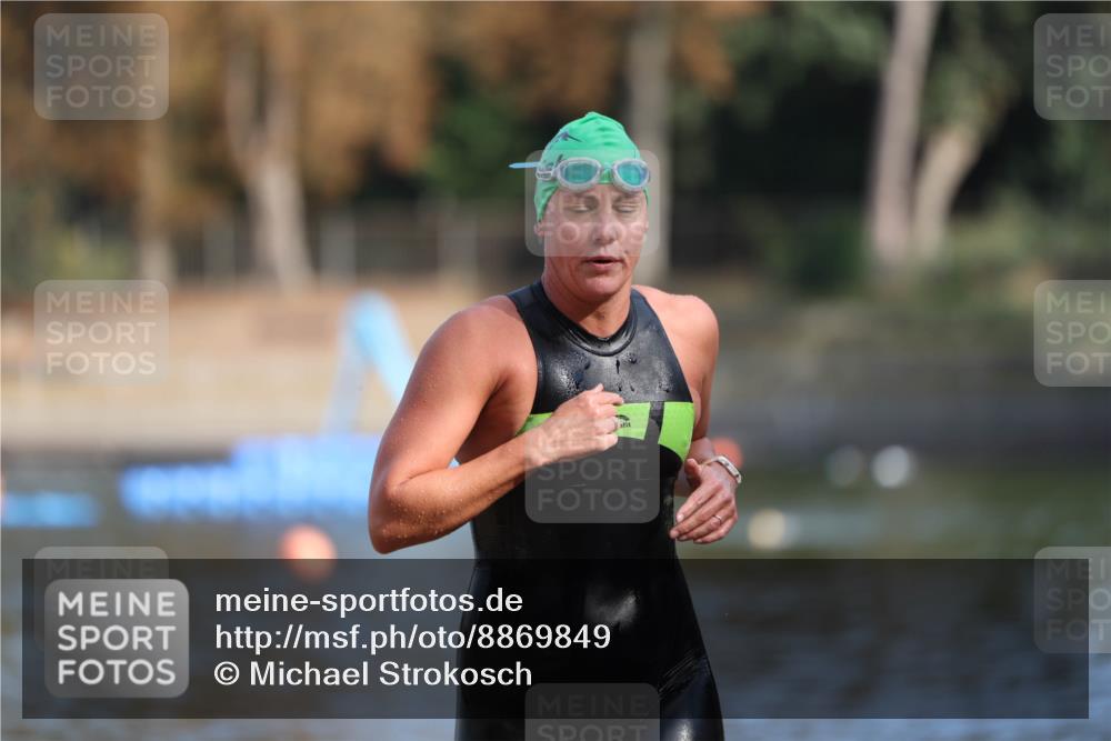 14.09.2025 - Stadtparktriathlon Michael Strokosch http://msf.ph/oto/8869849 14.09.2025 11:08:18 Schwimmen 973 meine-sportfotos.de