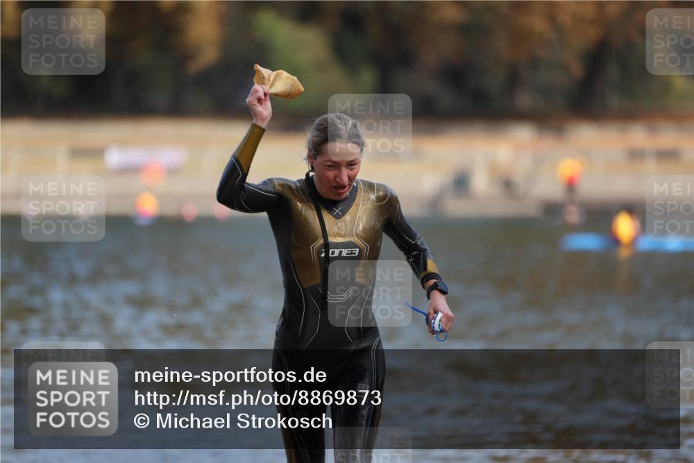 14.09.2025 - Stadtparktriathlon Michael Strokosch http://msf.ph/oto/8869873 14.09.2025 11:09:04 Schwimmen 1012 meine-sportfotos.de