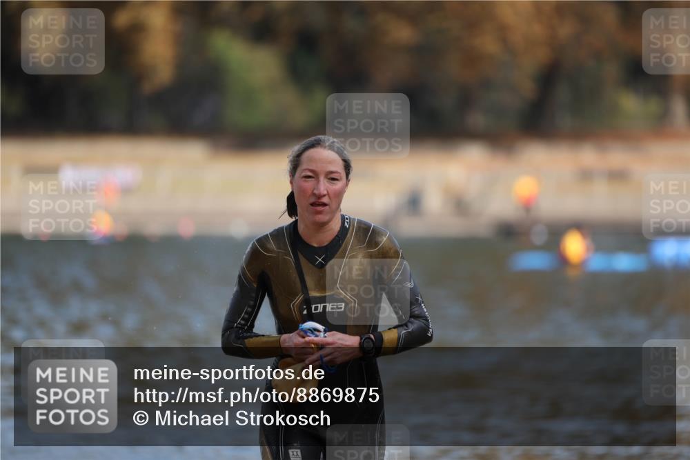 14.09.2025 - Stadtparktriathlon Michael Strokosch http://msf.ph/oto/8869875 14.09.2025 11:09:04 Schwimmen 1012 meine-sportfotos.de