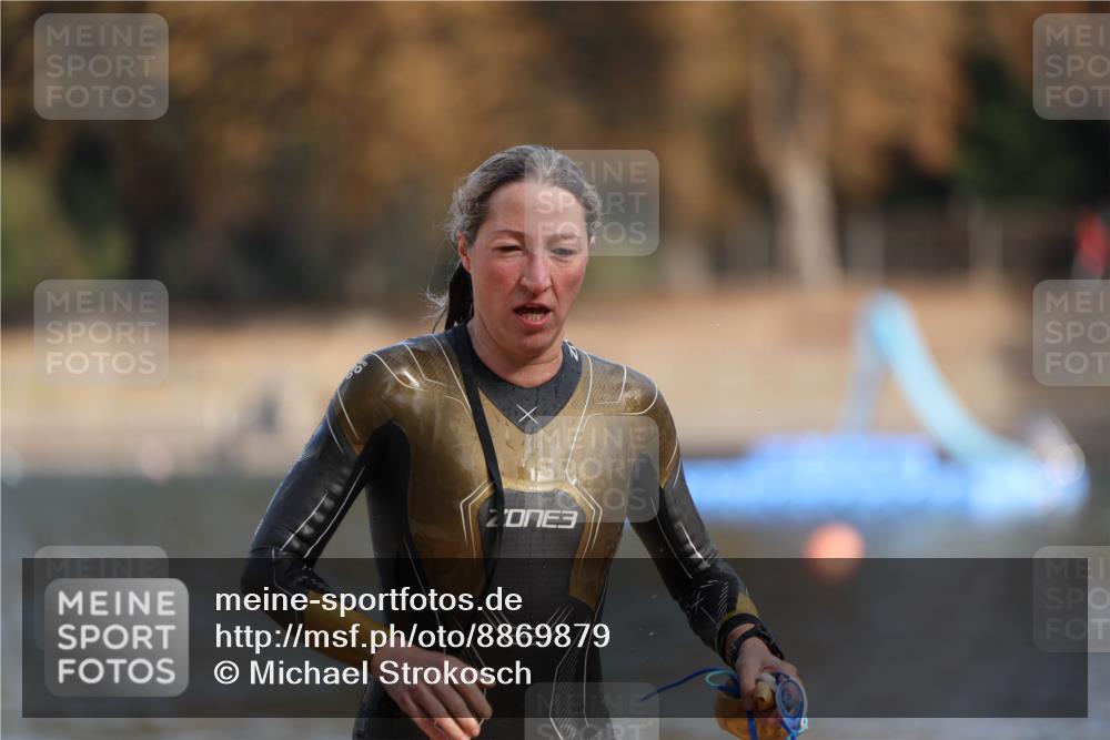 14.09.2025 - Stadtparktriathlon Michael Strokosch http://msf.ph/oto/8869879 14.09.2025 11:09:05 Schwimmen 1012 meine-sportfotos.de