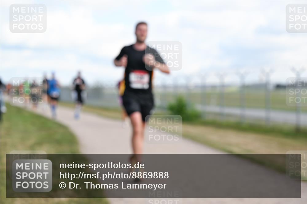 14.09.2025 - Airport Race Dr. Thomas Lammeyer http://msf.ph/oto/8869888 14.09.2025 12:14:18 Laufen  meine-sportfotos.de