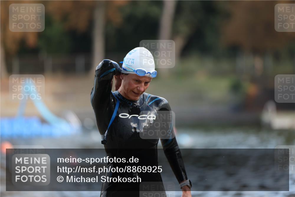 14.09.2025 - Stadtparktriathlon Michael Strokosch http://msf.ph/oto/8869925 14.09.2025 11:09:58 Schwimmen 940, 1016 meine-sportfotos.de