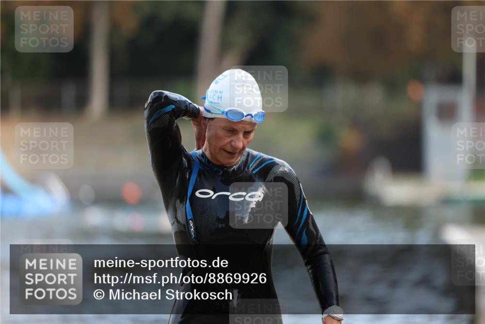 14.09.2025 - Stadtparktriathlon Michael Strokosch http://msf.ph/oto/8869926 14.09.2025 11:09:58 Schwimmen 940, 1016 meine-sportfotos.de