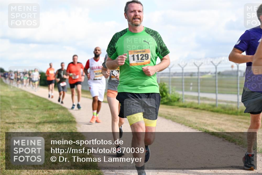 14.09.2025 - Airport Race Dr. Thomas Lammeyer http://msf.ph/oto/8870039 14.09.2025 12:14:29 Laufen 1129 meine-sportfotos.de