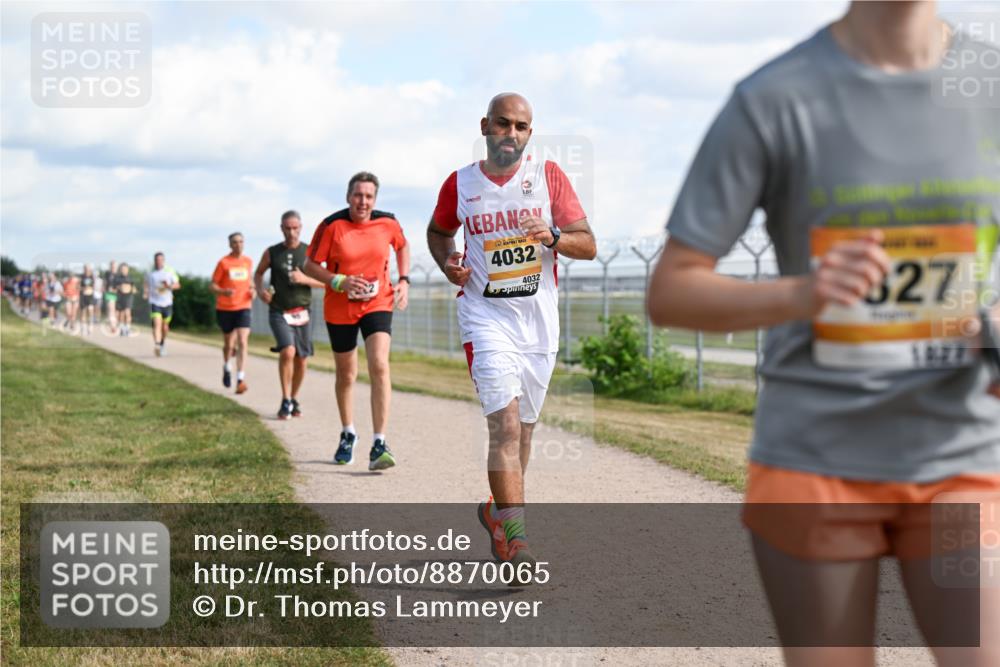 14.09.2025 - Airport Race Dr. Thomas Lammeyer http://msf.ph/oto/8870065 14.09.2025 12:14:31 Laufen 4032, 4032, 327 meine-sportfotos.de