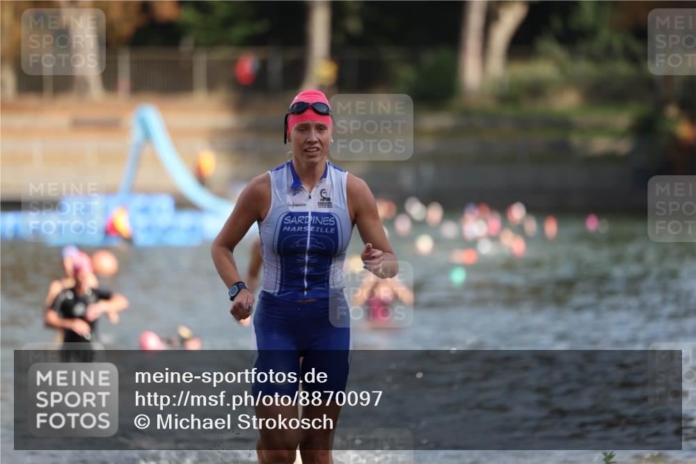 14.09.2025 - Stadtparktriathlon Michael Strokosch http://msf.ph/oto/8870097 14.09.2025 11:11:50 Schwimmen 955, 985, 987, 992 meine-sportfotos.de