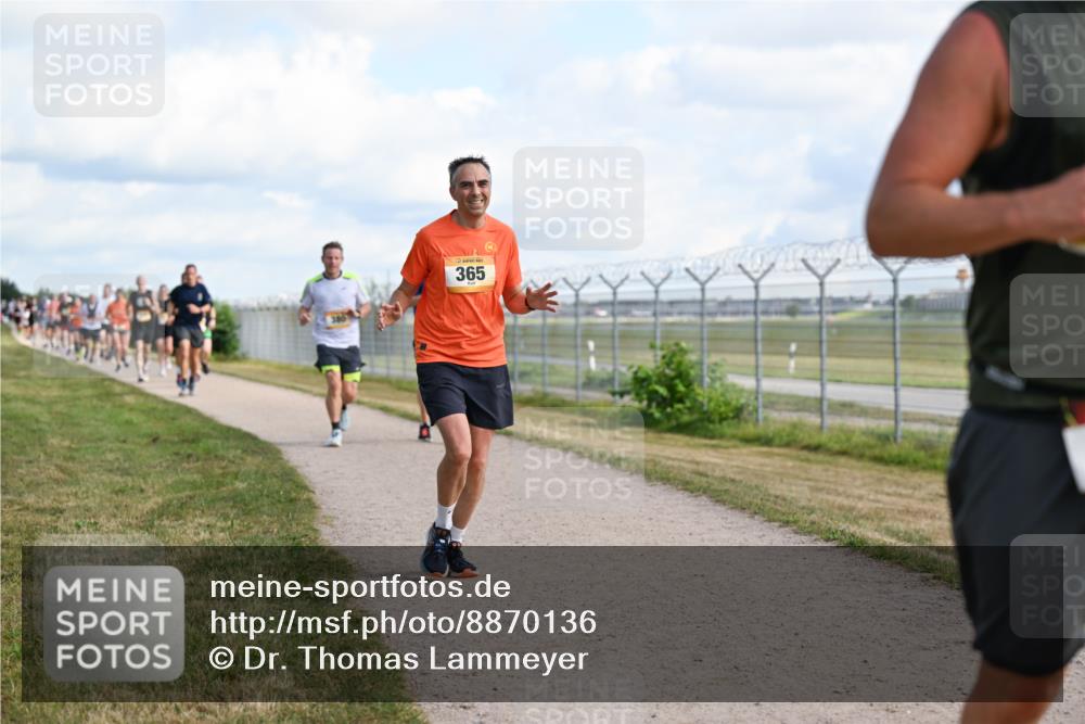 14.09.2025 - Airport Race Dr. Thomas Lammeyer http://msf.ph/oto/8870136 14.09.2025 12:14:36 Laufen 365 meine-sportfotos.de