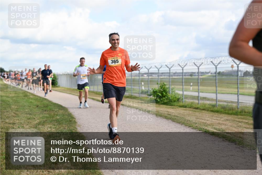 14.09.2025 - Airport Race Dr. Thomas Lammeyer http://msf.ph/oto/8870139 14.09.2025 12:14:36 Laufen 365 meine-sportfotos.de
