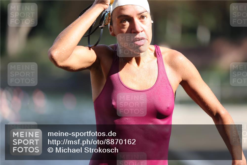 14.09.2025 - Stadtparktriathlon Michael Strokosch http://msf.ph/oto/8870162 14.09.2025 11:12:10 Schwimmen 930, 993, 1011 meine-sportfotos.de