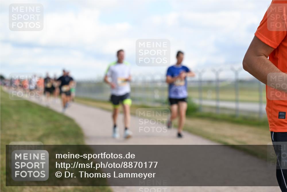 14.09.2025 - Airport Race Dr. Thomas Lammeyer http://msf.ph/oto/8870177 14.09.2025 12:14:38 Laufen 000 meine-sportfotos.de