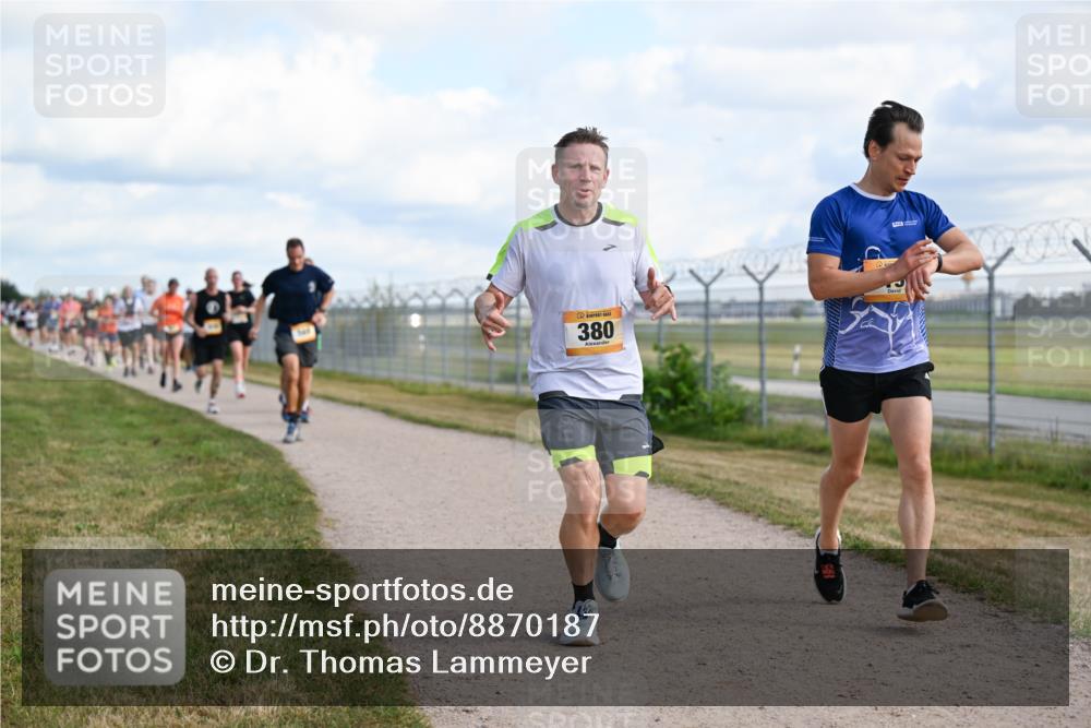 14.09.2025 - Airport Race Dr. Thomas Lammeyer http://msf.ph/oto/8870187 14.09.2025 12:14:39 Laufen 380 meine-sportfotos.de