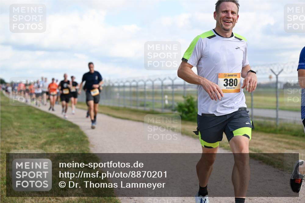 14.09.2025 - Airport Race Dr. Thomas Lammeyer http://msf.ph/oto/8870201 14.09.2025 12:14:40 Laufen 380 meine-sportfotos.de