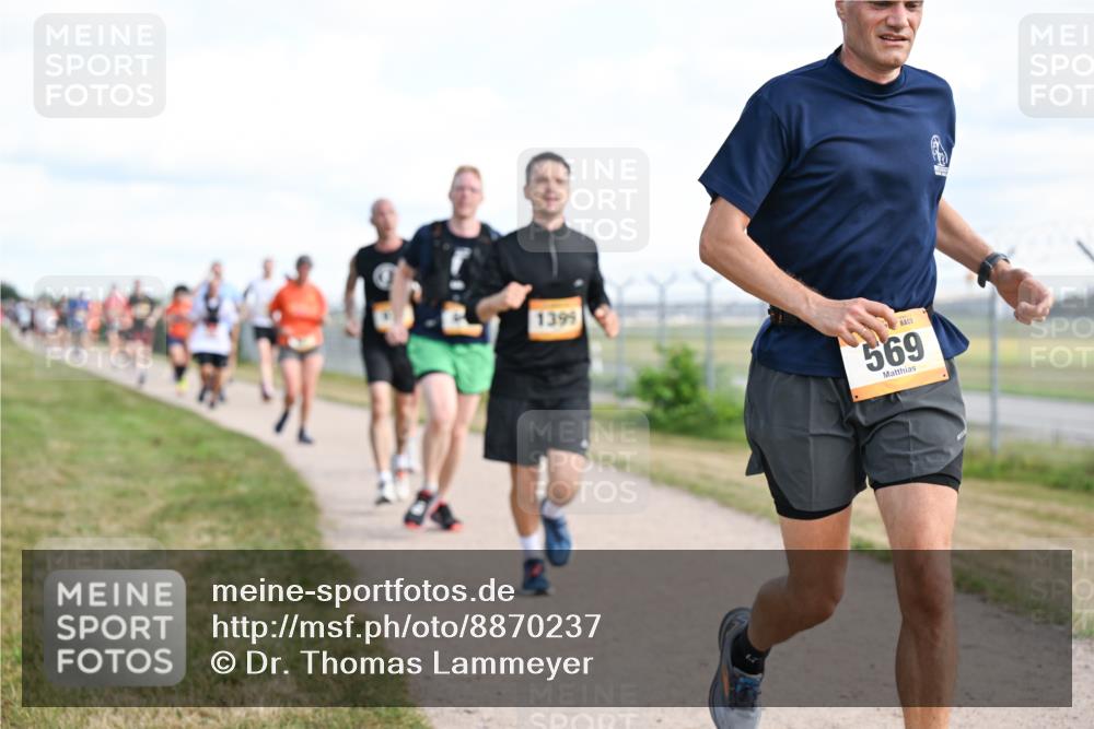 14.09.2025 - Airport Race Dr. Thomas Lammeyer http://msf.ph/oto/8870237 14.09.2025 12:14:43 Laufen 1399, 569 meine-sportfotos.de