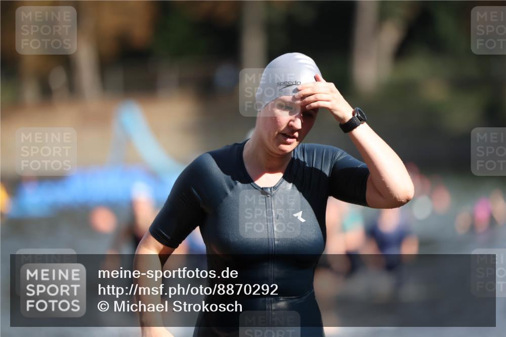 14.09.2025 - Stadtparktriathlon Michael Strokosch http://msf.ph/oto/8870292 14.09.2025 11:12:59 Schwimmen 925, 947, 969, 990, 996, 1006, 1009, 1020 meine-sportfotos.de