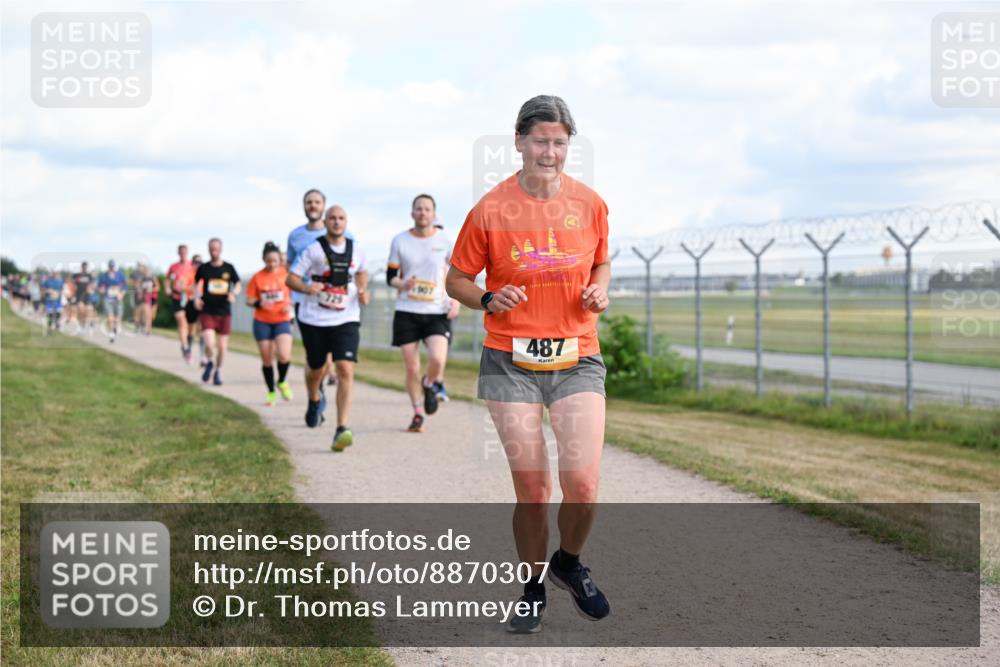 14.09.2025 - Airport Race Dr. Thomas Lammeyer http://msf.ph/oto/8870307 14.09.2025 12:14:48 Laufen 487 meine-sportfotos.de