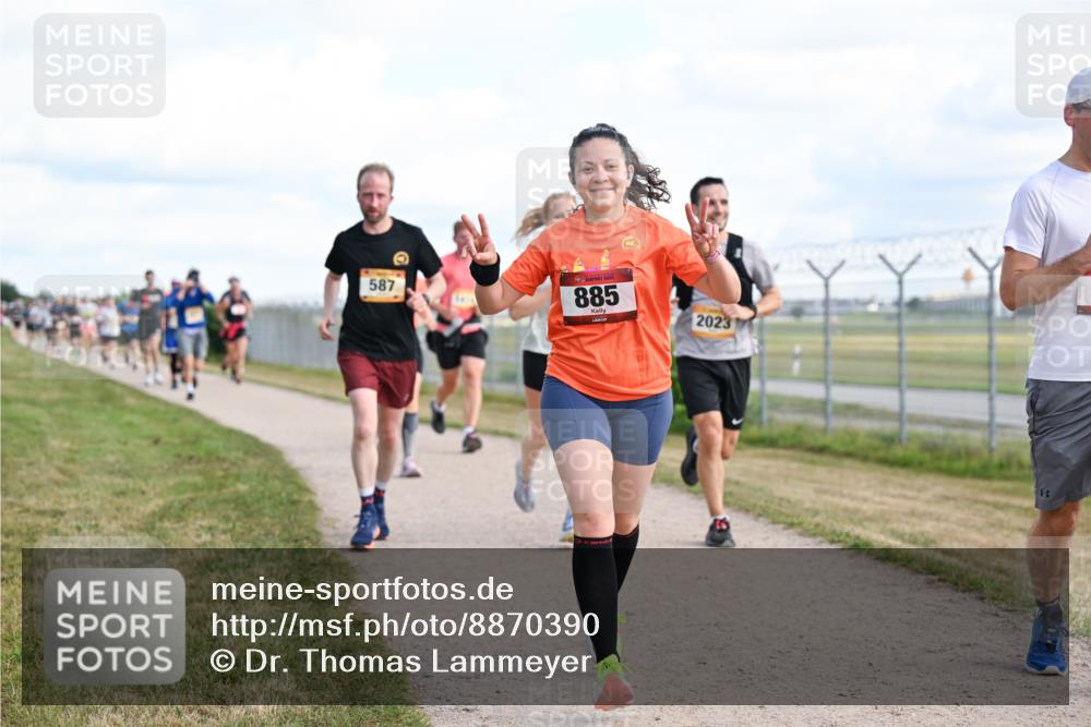 14.09.2025 - Airport Race Dr. Thomas Lammeyer http://msf.ph/oto/8870390 14.09.2025 12:14:52 Laufen 587, 885, 2023 meine-sportfotos.de