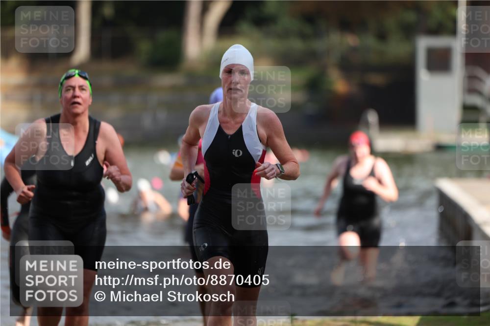 14.09.2025 - Stadtparktriathlon Michael Strokosch http://msf.ph/oto/8870405 14.09.2025 11:13:40 Schwimmen 937, 938, 960, 981, 982 meine-sportfotos.de