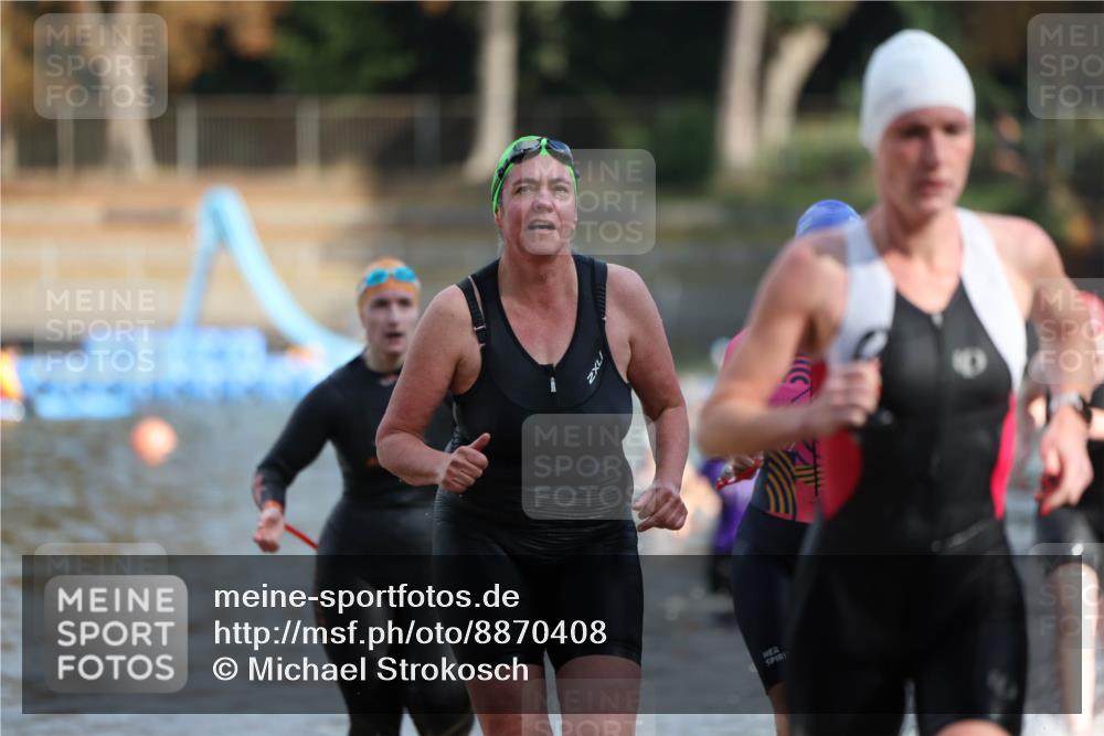 14.09.2025 - Stadtparktriathlon Michael Strokosch http://msf.ph/oto/8870408 14.09.2025 11:13:41 Schwimmen 937, 938, 960, 981, 982 meine-sportfotos.de