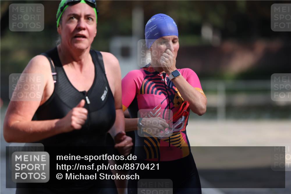 14.09.2025 - Stadtparktriathlon Michael Strokosch http://msf.ph/oto/8870421 14.09.2025 11:13:43 Schwimmen 937, 938, 960, 981, 982 meine-sportfotos.de