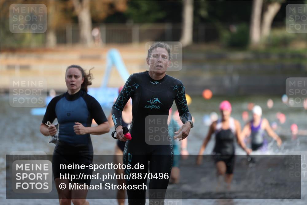 14.09.2025 - Stadtparktriathlon Michael Strokosch http://msf.ph/oto/8870496 14.09.2025 11:14:18 Schwimmen 964, 978, 989, 997 meine-sportfotos.de