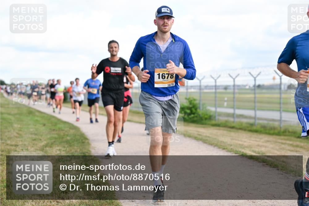 14.09.2025 - Airport Race Dr. Thomas Lammeyer http://msf.ph/oto/8870516 14.09.2025 12:15:00 Laufen 1678, 1678 meine-sportfotos.de