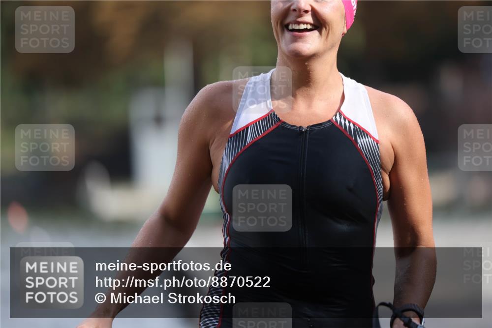14.09.2025 - Stadtparktriathlon Michael Strokosch http://msf.ph/oto/8870522 14.09.2025 11:14:25 Schwimmen 939, 941, 964, 997 meine-sportfotos.de