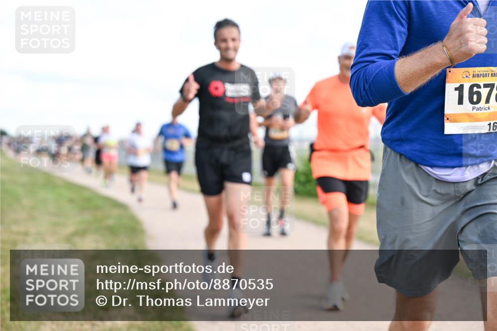 14.09.2025 - Airport Race Dr. Thomas Lammeyer http://msf.ph/oto/8870535 14.09.2025 12:15:01 Laufen 42, 1678, 16 meine-sportfotos.de