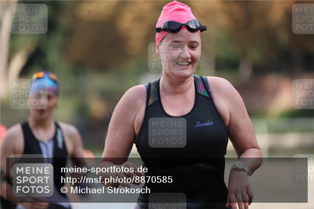 14.09.2025 - Stadtparktriathlon Michael Strokosch http://msf.ph/oto/8870585 14.09.2025 11:14:50 Schwimmen 936, 952, 957, 958, 963 meine-sportfotos.de