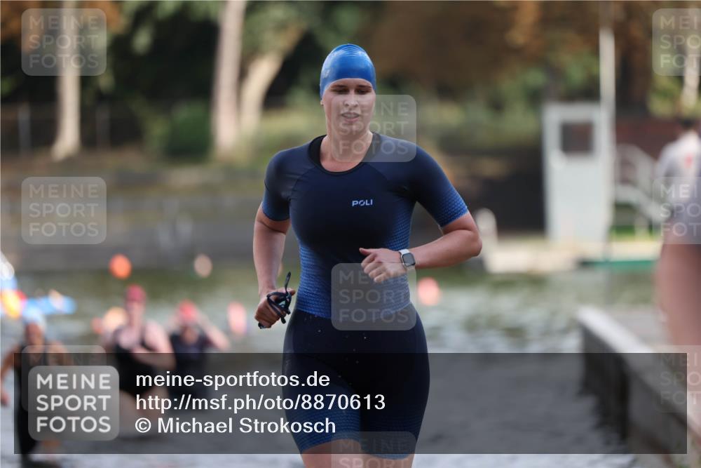 14.09.2025 - Stadtparktriathlon Michael Strokosch http://msf.ph/oto/8870613 14.09.2025 11:14:57 Schwimmen 936, 952, 974, 980, 998, 1014 meine-sportfotos.de