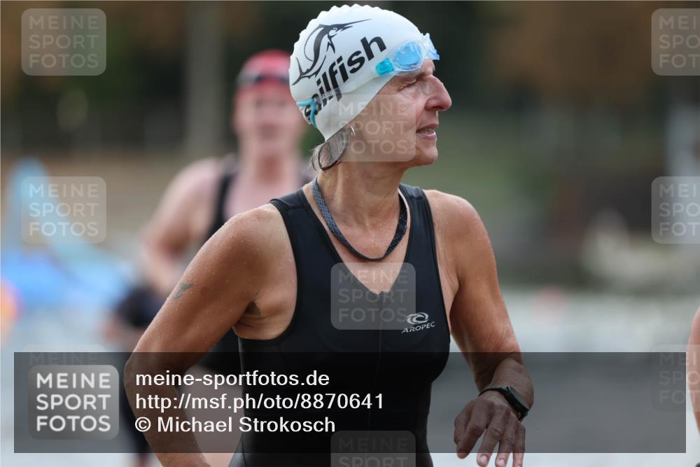 14.09.2025 - Stadtparktriathlon Michael Strokosch http://msf.ph/oto/8870641 14.09.2025 11:15:07 Schwimmen 948, 974, 980, 998, 1008, 1014 meine-sportfotos.de