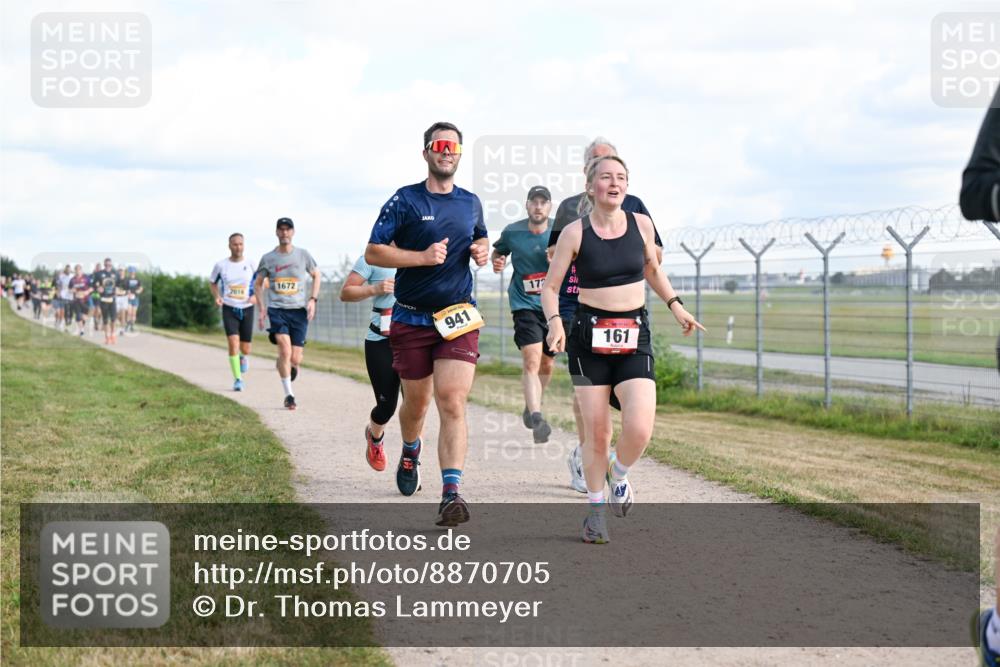14.09.2025 - Airport Race Dr. Thomas Lammeyer http://msf.ph/oto/8870705 14.09.2025 12:15:12 Laufen 2016, 1672, 941, 172, 161 meine-sportfotos.de