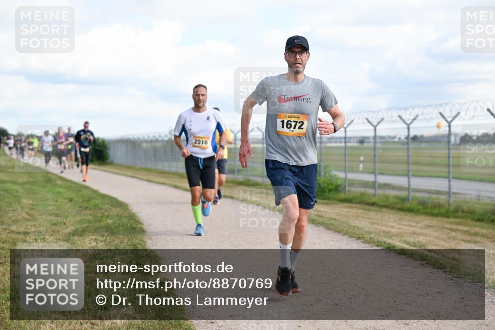 14.09.2025 - Airport Race Dr. Thomas Lammeyer http://msf.ph/oto/8870769 14.09.2025 12:15:16 Laufen 2016, 1672 meine-sportfotos.de