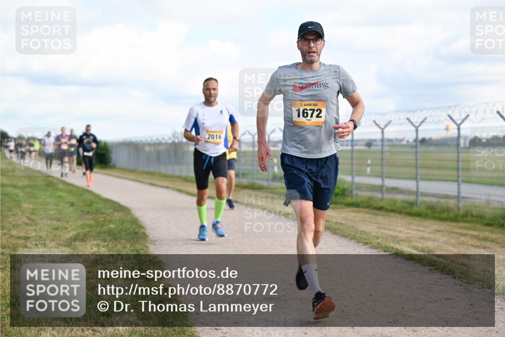 14.09.2025 - Airport Race Dr. Thomas Lammeyer http://msf.ph/oto/8870772 14.09.2025 12:15:16 Laufen 2016, 1672 meine-sportfotos.de