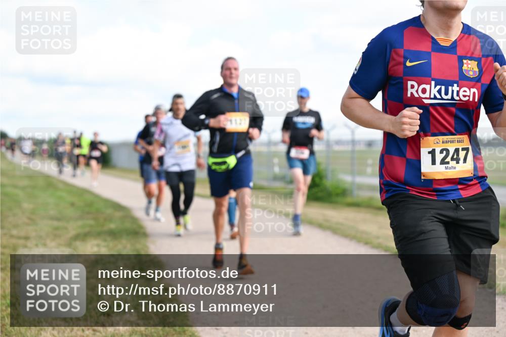 14.09.2025 - Airport Race Dr. Thomas Lammeyer http://msf.ph/oto/8870911 14.09.2025 12:15:26 Laufen 112, 42, 1247 meine-sportfotos.de