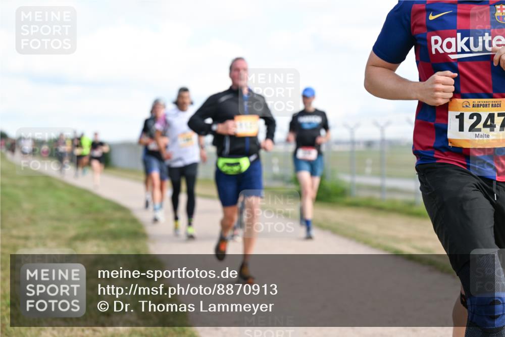 14.09.2025 - Airport Race Dr. Thomas Lammeyer http://msf.ph/oto/8870913 14.09.2025 12:15:26 Laufen 42, 1247 meine-sportfotos.de