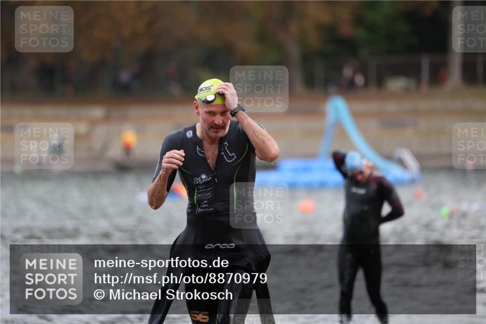 14.09.2025 - Stadtparktriathlon Michael Strokosch http://msf.ph/oto/8870979 14.09.2025 11:30:04 Schwimmen 1083, 1113 meine-sportfotos.de