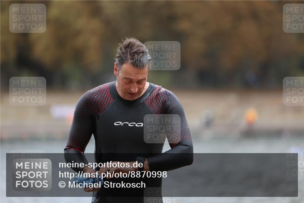 14.09.2025 - Stadtparktriathlon Michael Strokosch http://msf.ph/oto/8870998 14.09.2025 11:30:13 Schwimmen 1023, 1113 meine-sportfotos.de