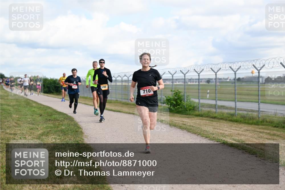 14.09.2025 - Airport Race Dr. Thomas Lammeyer http://msf.ph/oto/8871000 14.09.2025 12:15:33 Laufen 498, 710 meine-sportfotos.de
