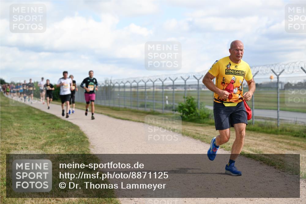 14.09.2025 - Airport Race Dr. Thomas Lammeyer http://msf.ph/oto/8871125 14.09.2025 12:15:41 Laufen 25 meine-sportfotos.de