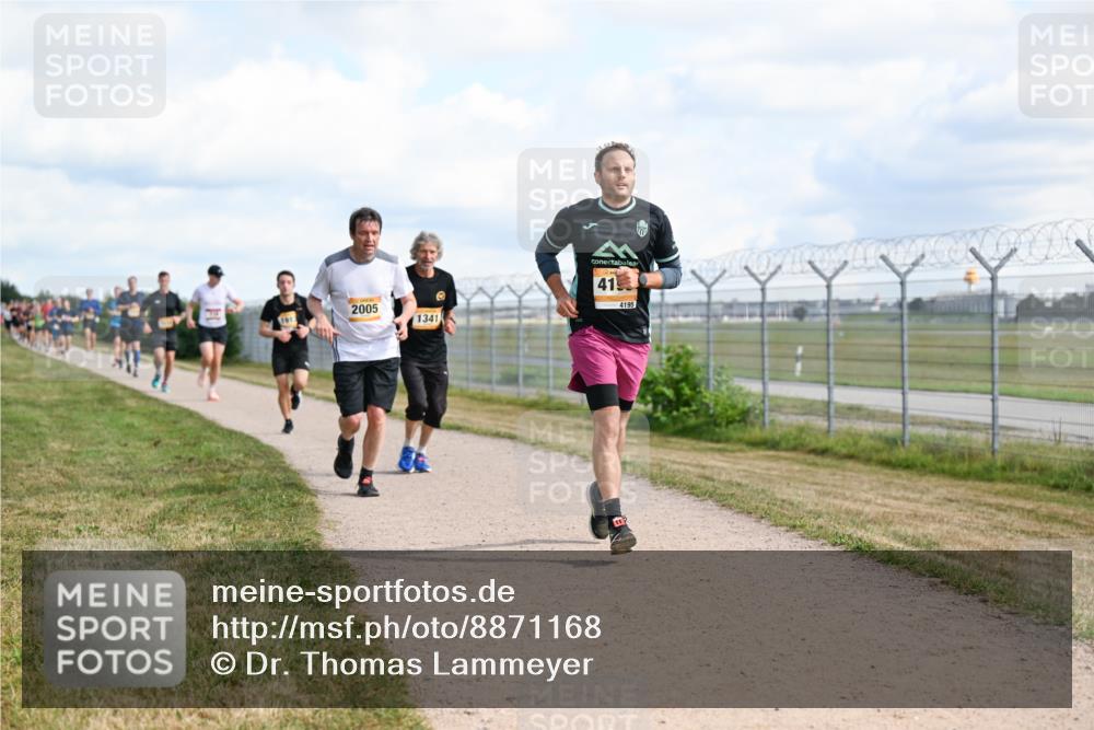 14.09.2025 - Airport Race Dr. Thomas Lammeyer http://msf.ph/oto/8871168 14.09.2025 12:15:45 Laufen 191, 2005, 1341, 41, 4195 meine-sportfotos.de