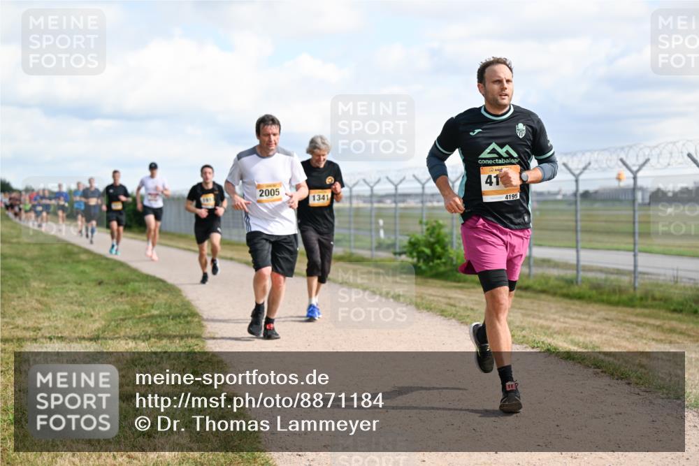 14.09.2025 - Airport Race Dr. Thomas Lammeyer http://msf.ph/oto/8871184 14.09.2025 12:15:46 Laufen 2005, 1341, 41, 4195 meine-sportfotos.de