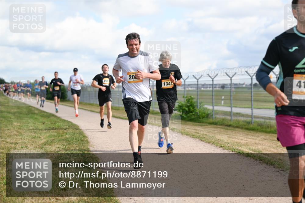 14.09.2025 - Airport Race Dr. Thomas Lammeyer http://msf.ph/oto/8871199 14.09.2025 12:15:47 Laufen 1913, 20, 1341, 41 meine-sportfotos.de