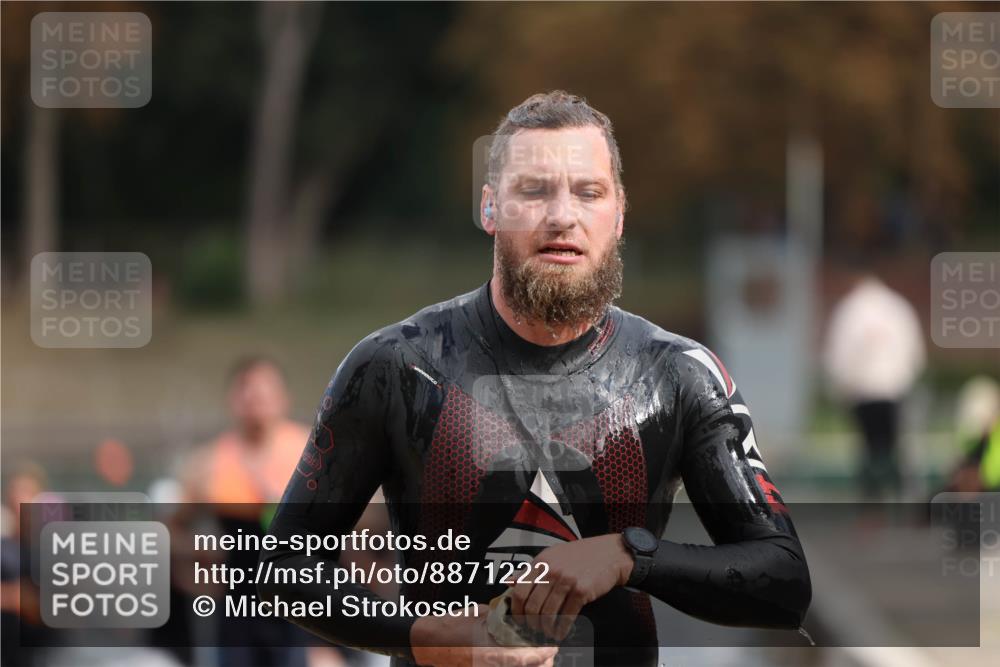 14.09.2025 - Stadtparktriathlon Michael Strokosch http://msf.ph/oto/8871222 14.09.2025 11:31:55 Schwimmen 1033, 1040, 1043, 1077, 1080, 1091, 1102, 1107 meine-sportfotos.de