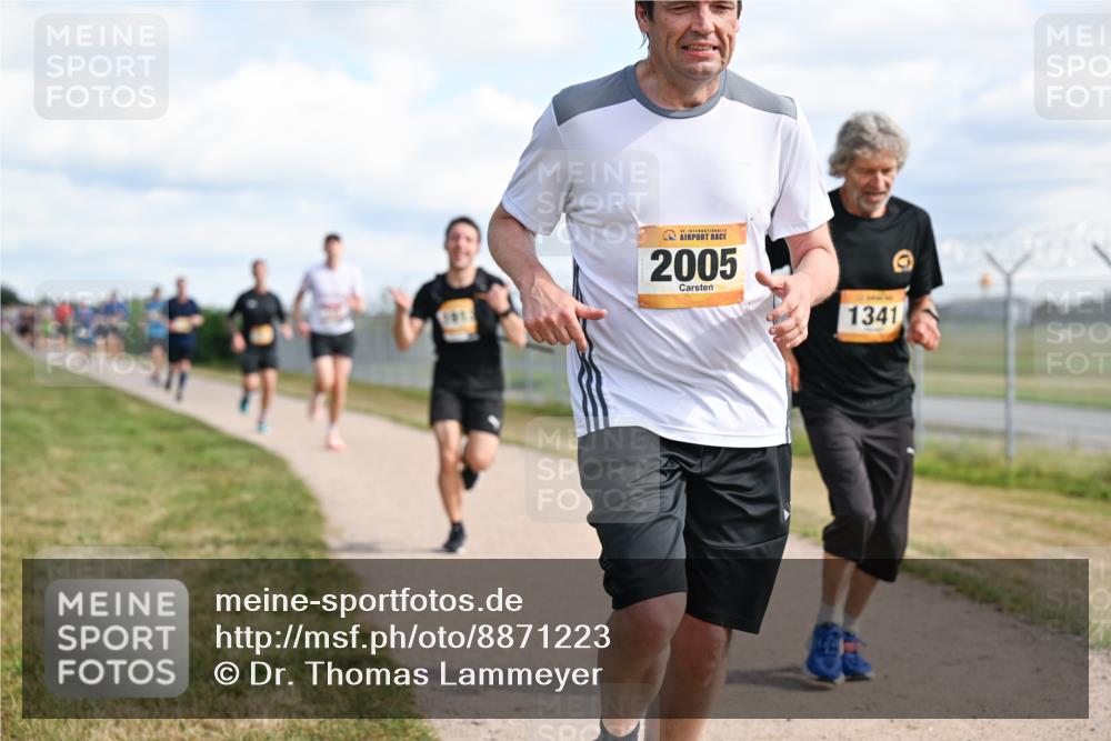 14.09.2025 - Airport Race Dr. Thomas Lammeyer http://msf.ph/oto/8871223 14.09.2025 12:15:48 Laufen 42, 2005, 1341 meine-sportfotos.de