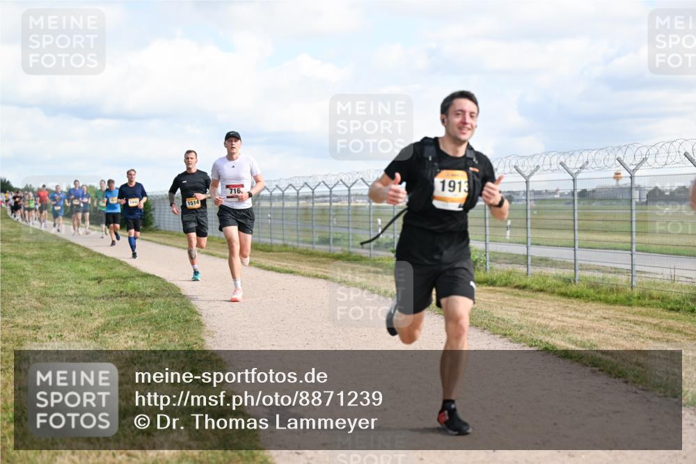 14.09.2025 - Airport Race Dr. Thomas Lammeyer http://msf.ph/oto/8871239 14.09.2025 12:15:49 Laufen 1514, 716, 1913 meine-sportfotos.de