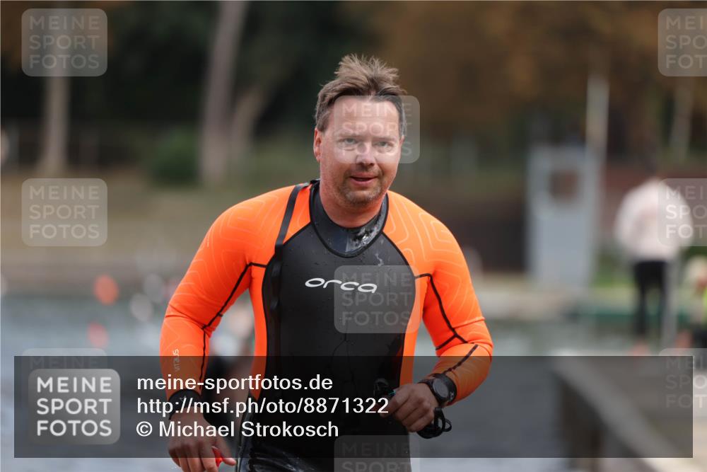14.09.2025 - Stadtparktriathlon Michael Strokosch http://msf.ph/oto/8871322 14.09.2025 11:32:39 Schwimmen 1026, 1031, 1063, 1064, 1086, 1087, 1088 meine-sportfotos.de