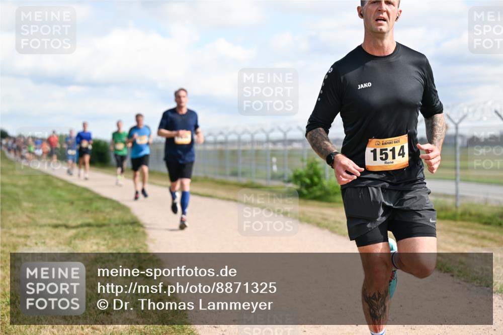 14.09.2025 - Airport Race Dr. Thomas Lammeyer http://msf.ph/oto/8871325 14.09.2025 12:15:54 Laufen 1514 meine-sportfotos.de