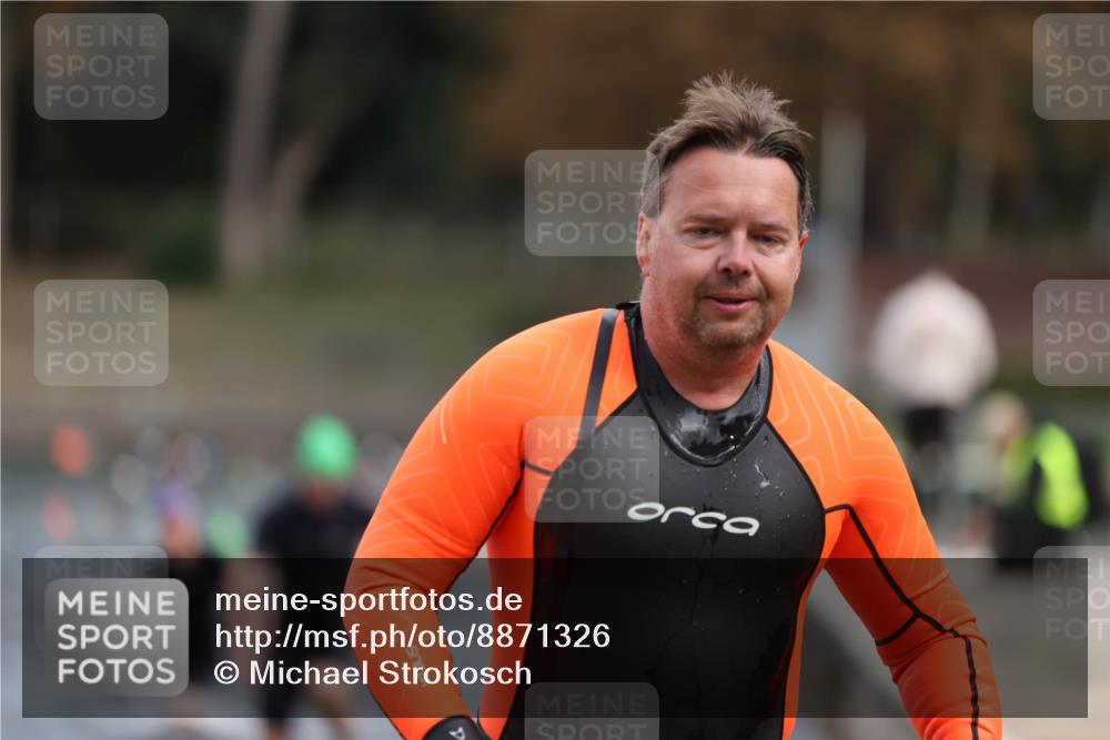 14.09.2025 - Stadtparktriathlon Michael Strokosch http://msf.ph/oto/8871326 14.09.2025 11:32:40 Schwimmen 1026, 1031, 1063, 1064, 1086, 1087, 1088 meine-sportfotos.de