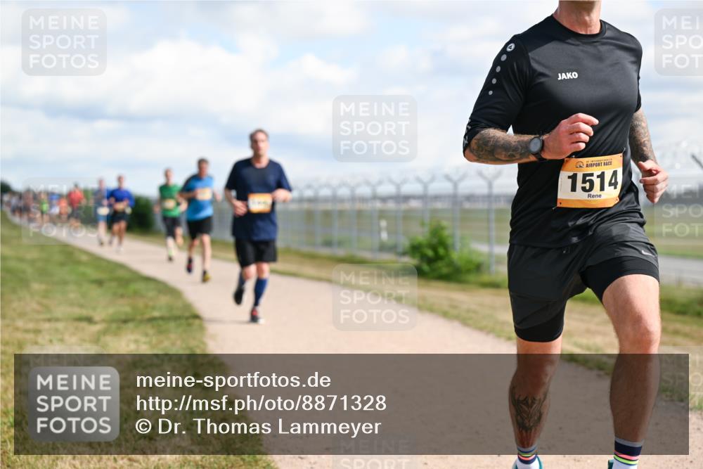14.09.2025 - Airport Race Dr. Thomas Lammeyer http://msf.ph/oto/8871328 14.09.2025 12:15:54 Laufen 1514 meine-sportfotos.de