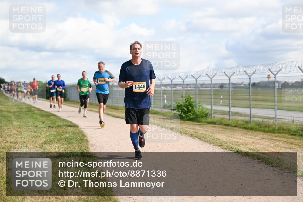 14.09.2025 - Airport Race Dr. Thomas Lammeyer http://msf.ph/oto/8871336 14.09.2025 12:15:55 Laufen 1032, 1446 meine-sportfotos.de